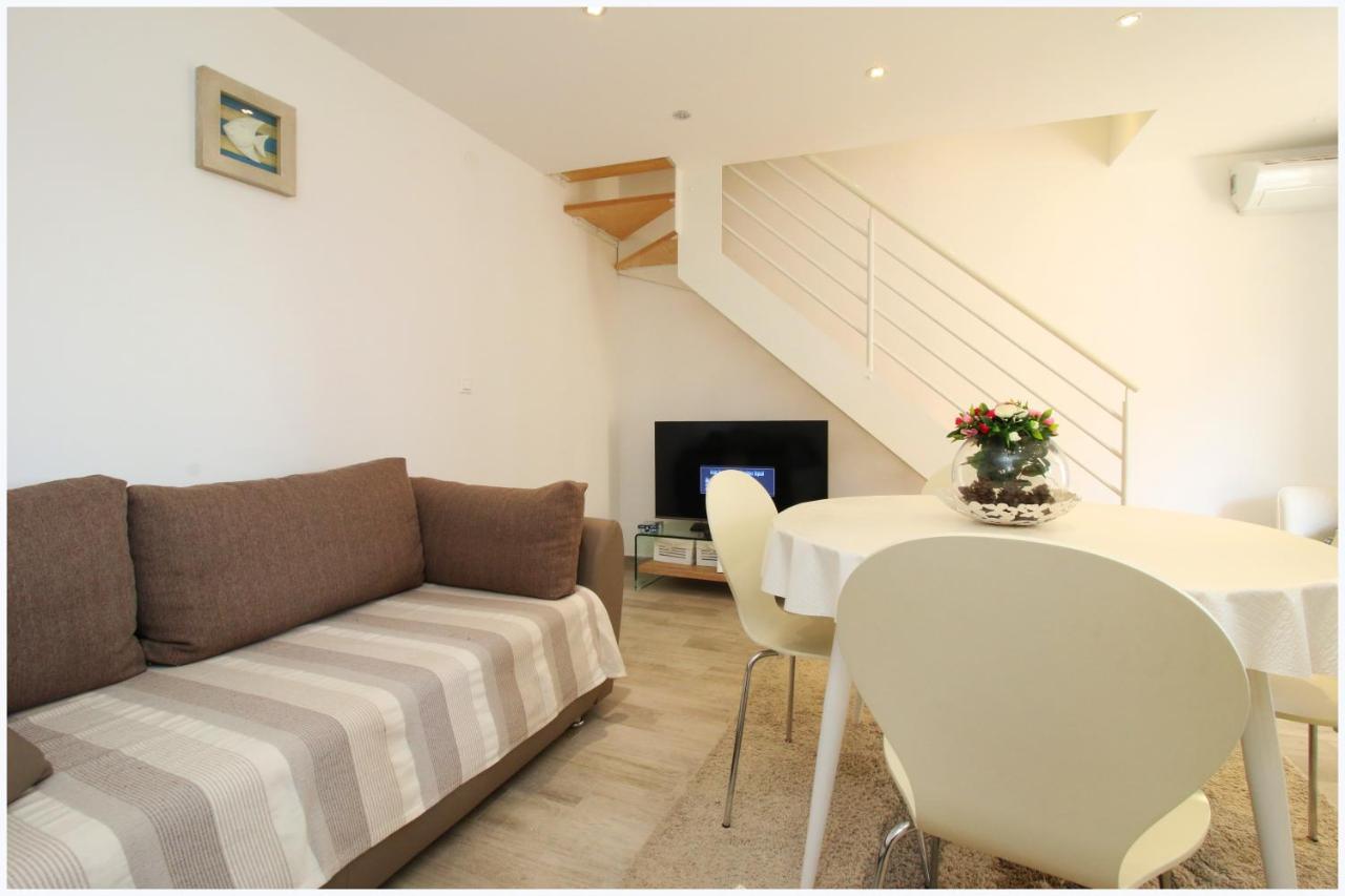Holiday Home Ante Примоштен Екстер'єр фото