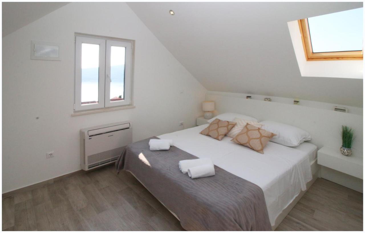 Holiday Home Ante Примоштен Екстер'єр фото