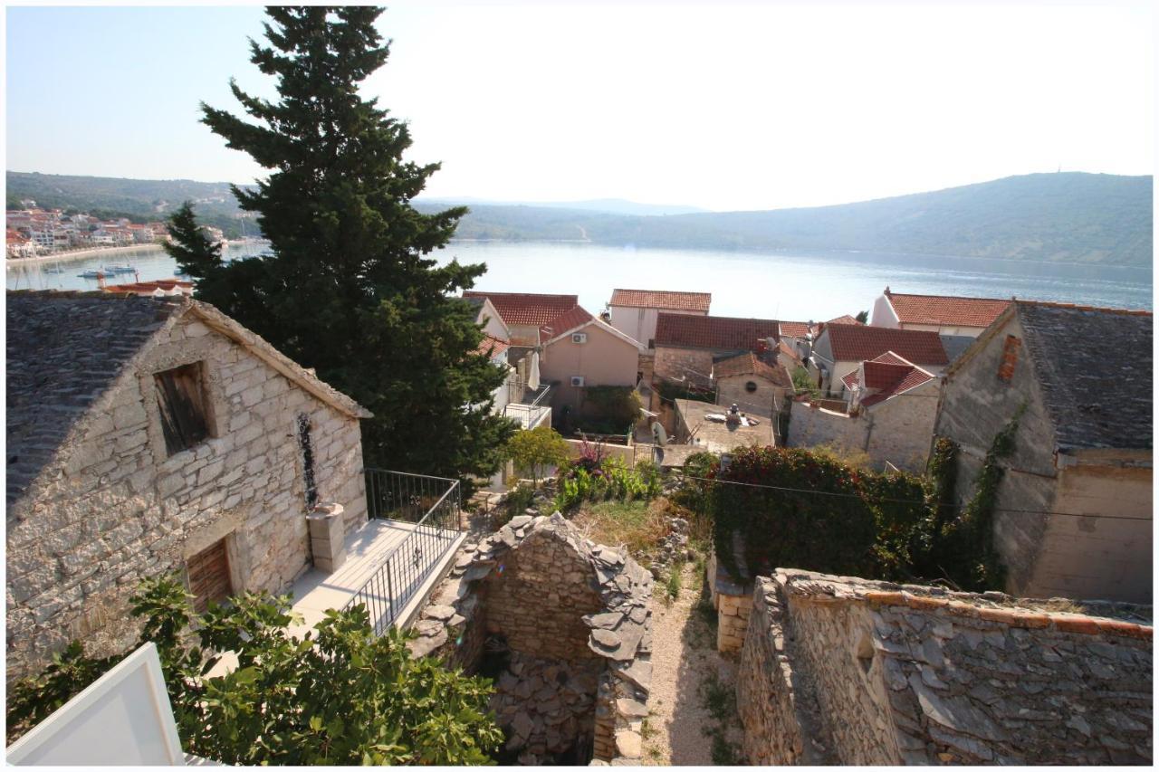 Holiday Home Ante Примоштен Екстер'єр фото