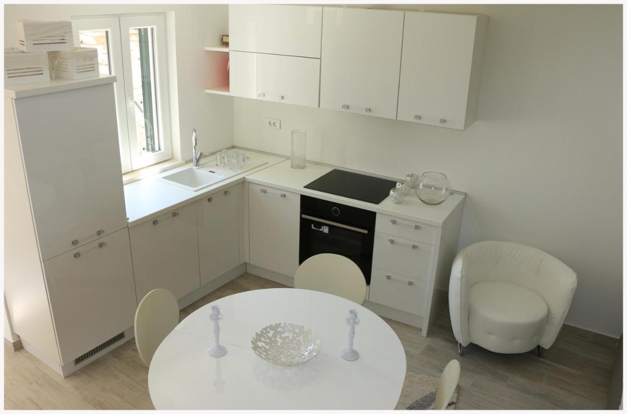 Holiday Home Ante Примоштен Екстер'єр фото